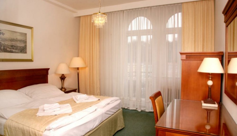 Hotel Romania Karlovy Vary - Dvoulůžkový pokoj Standard s výhledem do dvora